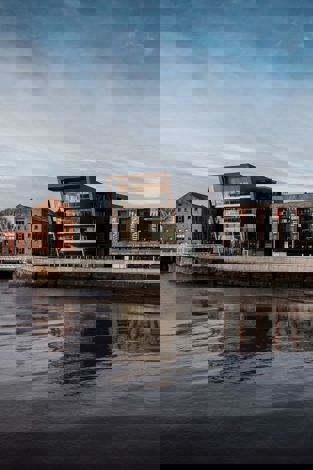 Foresight invests in Alan Wood & Partners